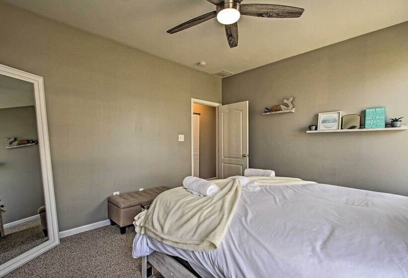 Idyllic Oceanfront Home On Atlantic City Boardwalk