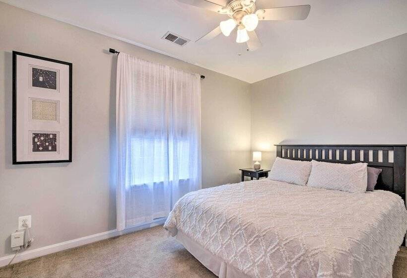 Idyllic Pasadena Retreat With Garden + Hot Tub!