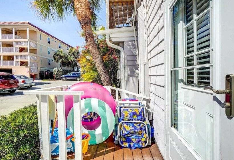 Indian Rocks Beach Cottage, Walk To Beach!