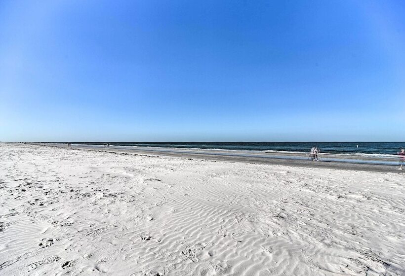 Indian Rocks Beach Home   2 Blocks To Beach!