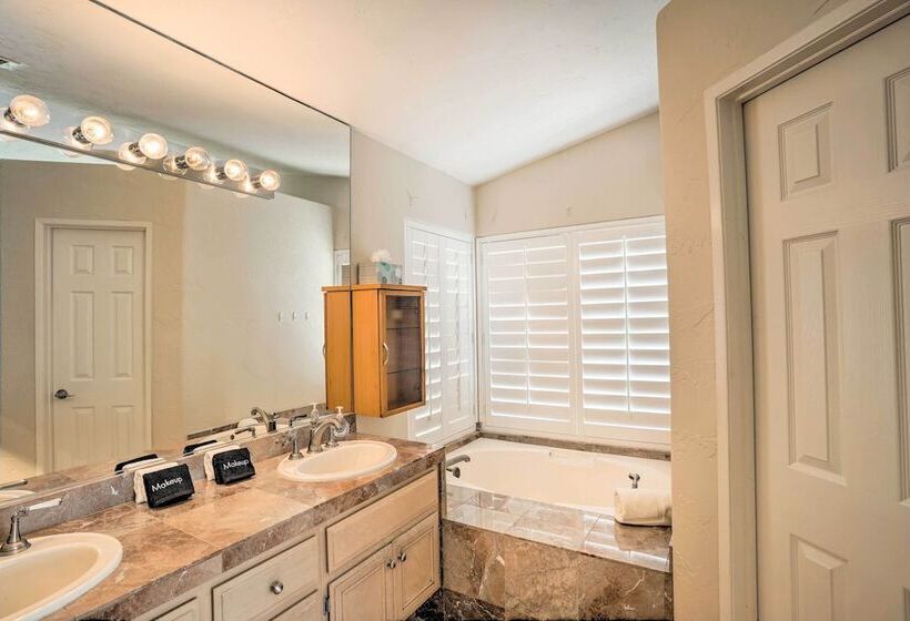 Indian Wells Oasis W/ Pool: Walk To Tennis Garden!