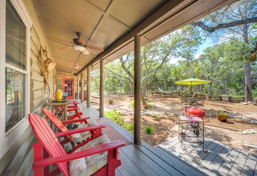Inn The Woods  Family Cabin W/ Hot Tub & Fire Pit