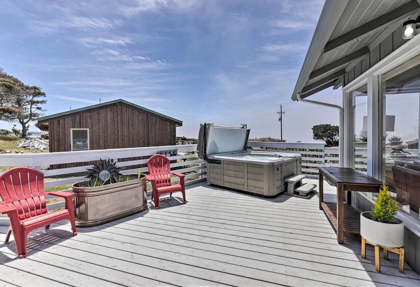 Irish Beach Cottage W/ Beach Access & Ocean Views