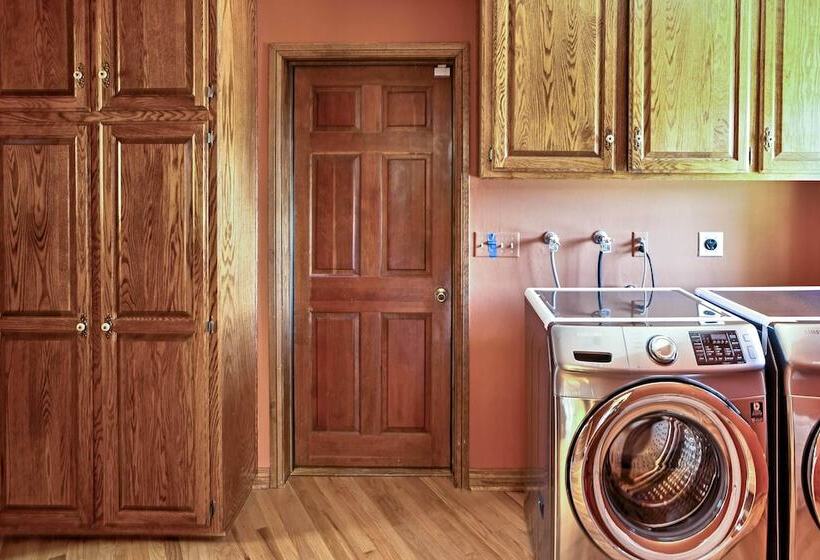 Lake Arrowhead House W/ Lake Views & Wet Bar!