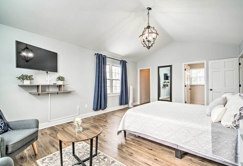 Lake Geneva Home With Grill < 2 Miles To Beach!