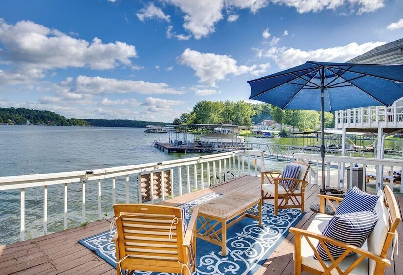 Boat Doat: Lake Of The Ozarks Vacation Home!