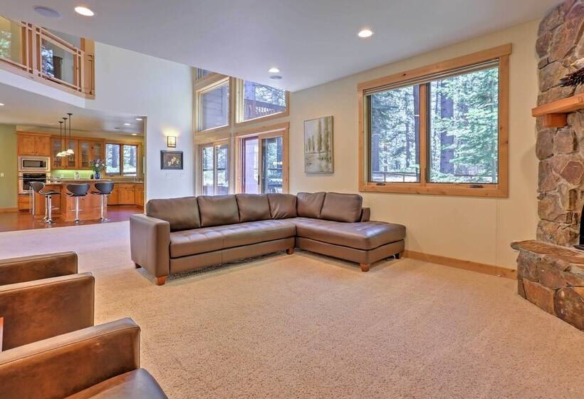 Lake Tahoe Home W/ Forest Views: Ski At Heavenly!
