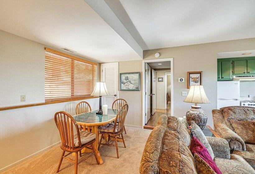 Lake Tahoe Home W/ Hot Tub: 10 Mi To Palisades Ski