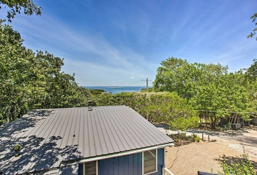 Lake Texoma Escape W/ Private Balcony & Grill
