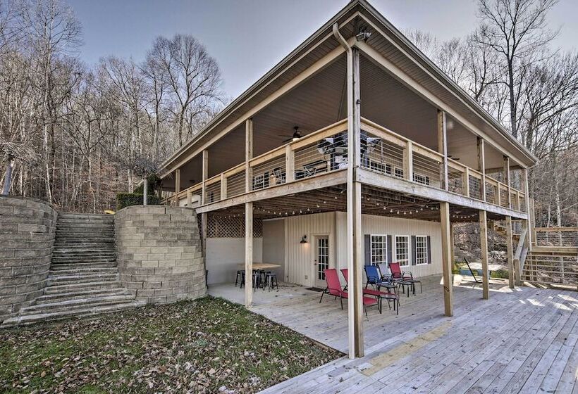 Lakefront Retreat W/ Views, Near Mammoth Cave!