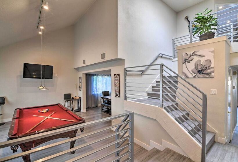 Las Vegas House W/ Pool & Hot Tub   1 Mi To Strip!