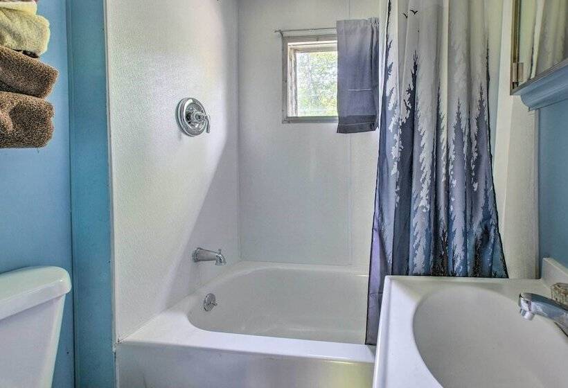 Little Manistee Riverfront Cabin W/ Fire Pit!