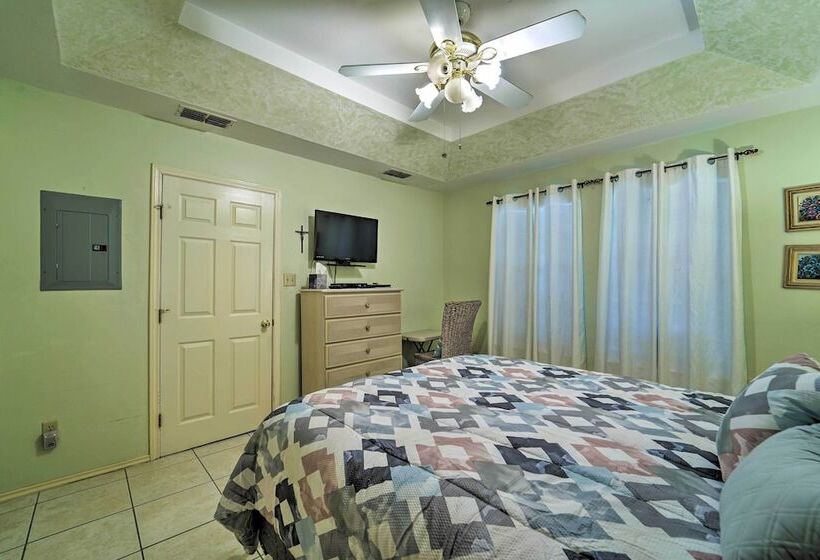 Deck & Pool Access: Long Island Village Escape!