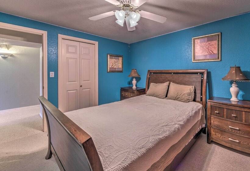 Cloudcroft Escape W/ Forest Views!