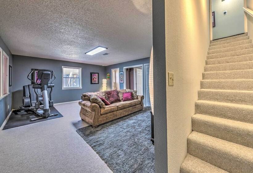 Cloudcroft Escape W/ Forest Views!