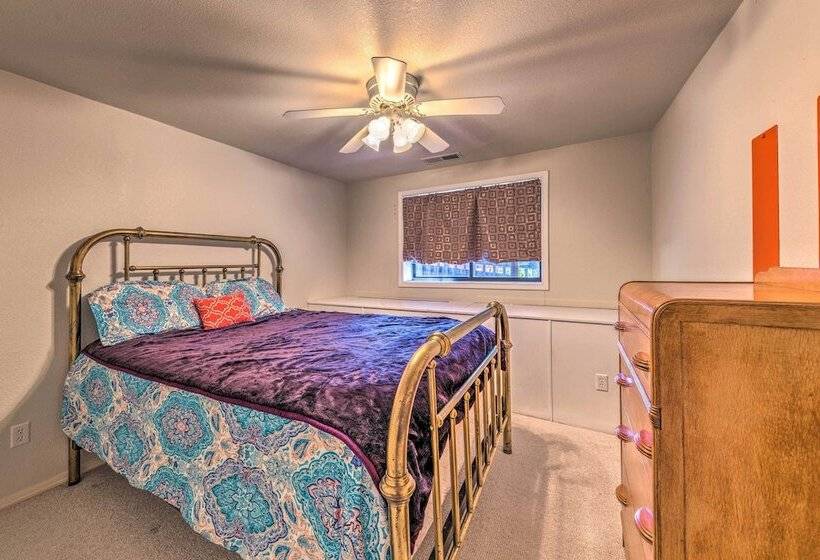 Cloudcroft Escape W/ Forest Views!