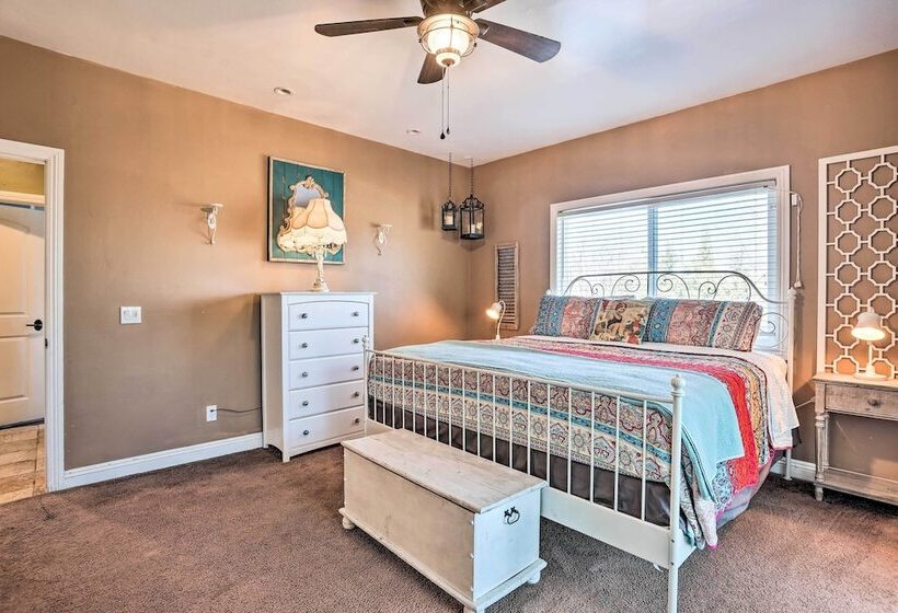 Lovely Lake Arrowhead Home W/ Private Hot Tub