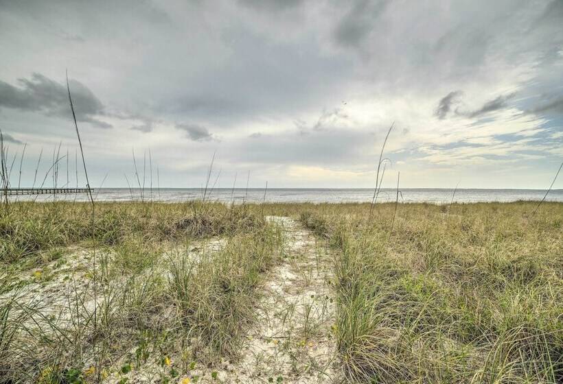 Luxe Beachfront Windmark Cottage W/ Deck!