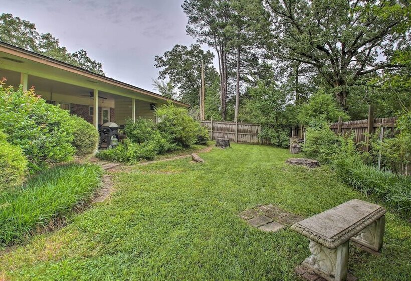 3 Mi To Town: Home W/ Covered Patio In Hot Springs