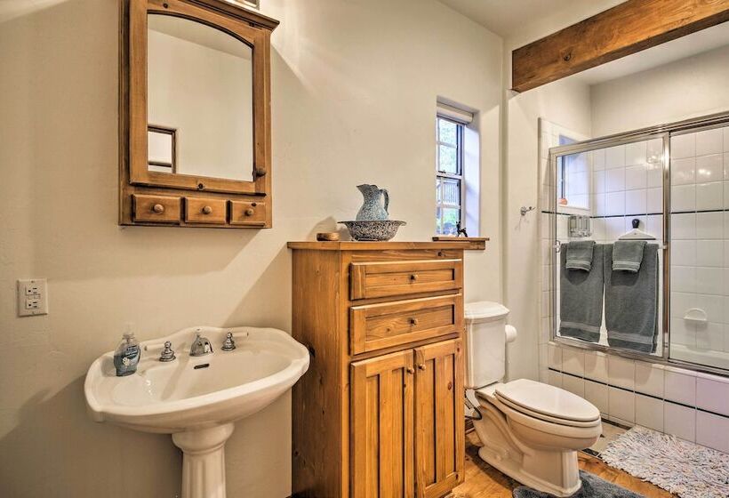 Luxe Lake Arrowhead Home W/ Deck, 3 Mi To Village!