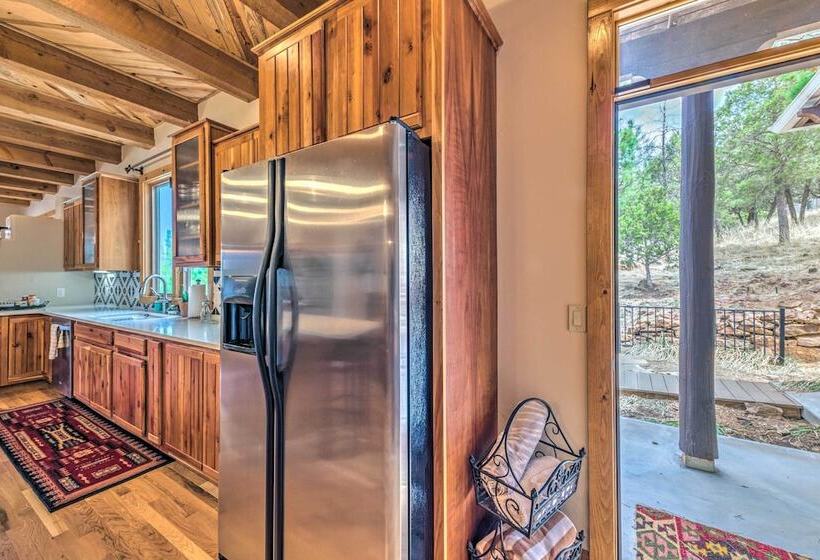 Luxe Ruidoso Home W/ Hot Tub + Mountain Views