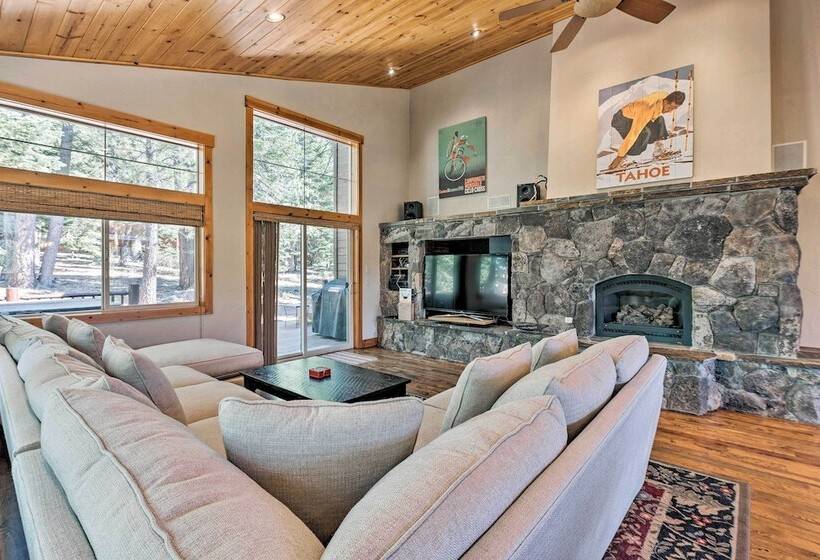 Truckee Escape W/ Hot Tub Near Ski Resorts