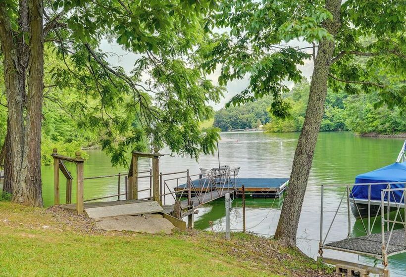Modern Tims Ford Lake Home W/ Private Dock & Pool!