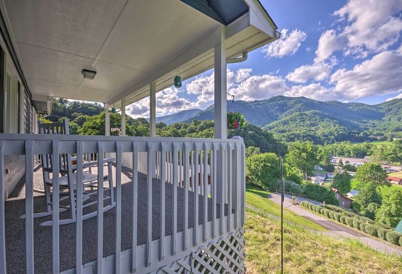 Maggie Valley House W/ Mtn Views   1 Mi To Dt
