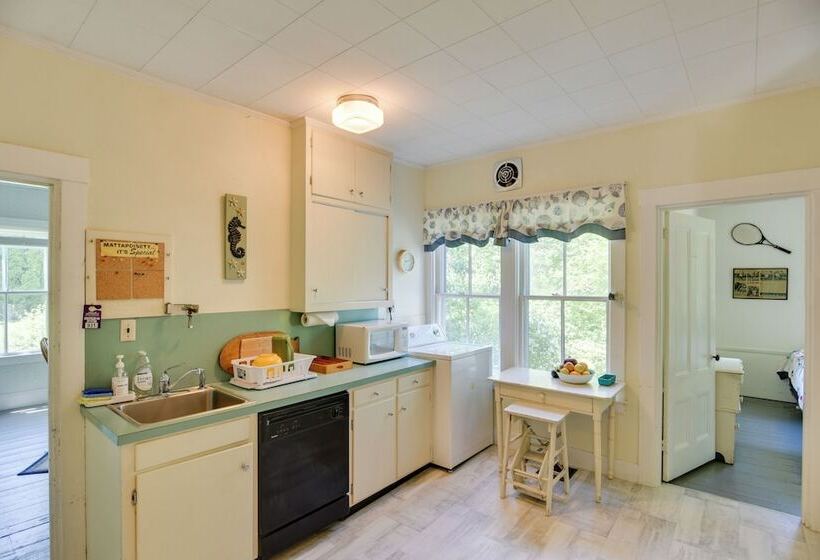 Mattapoisett Home On 7 Acres W/ Private Beach!