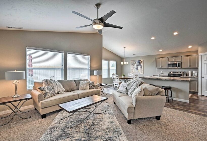 Modern Caldwell House W/ Yard & Furnished Patio!