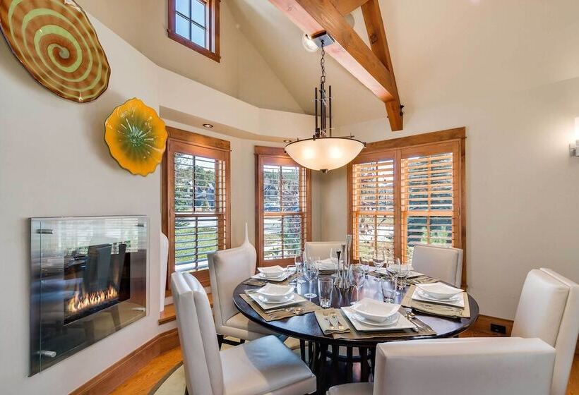 Downtown Breckenridge Cottage: Walk To Main St!