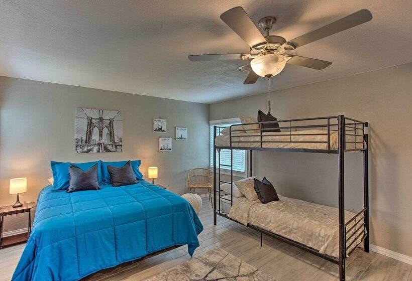 Walk To At&t Stadium: Arlington Home W/ Yard!