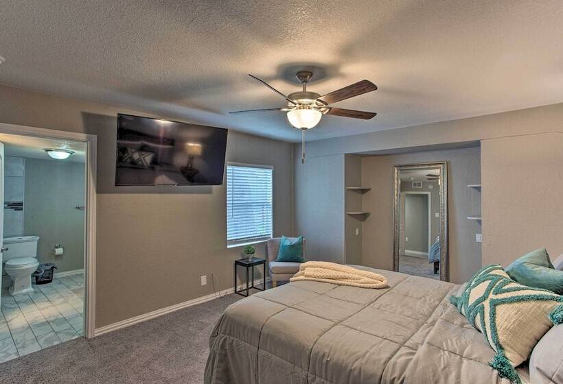 Walk To At&t Stadium: Arlington Home W/ Yard!