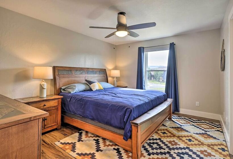 Walk To Golf: Modern Mtn View Home In Granby