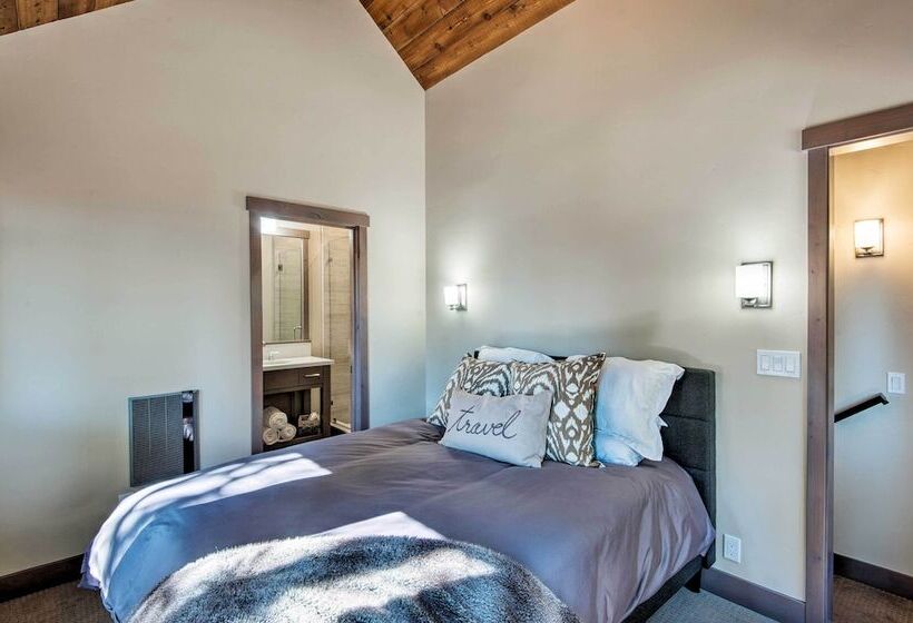 Modern Lakeside Cabin: Walk To Dock & Tahoe City