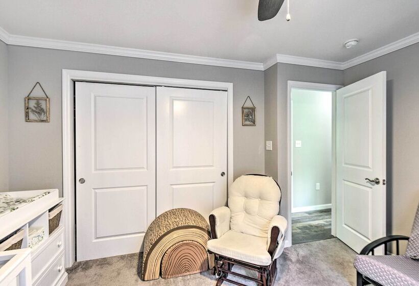 Modern Northfield Family Cabin W/ Hot Tub!