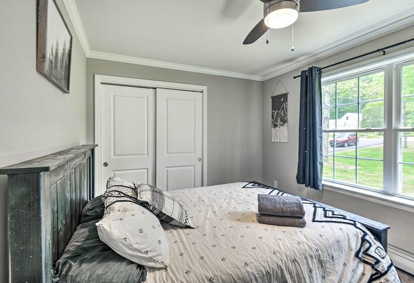 Modern Northfield Family Cabin W/ Hot Tub!