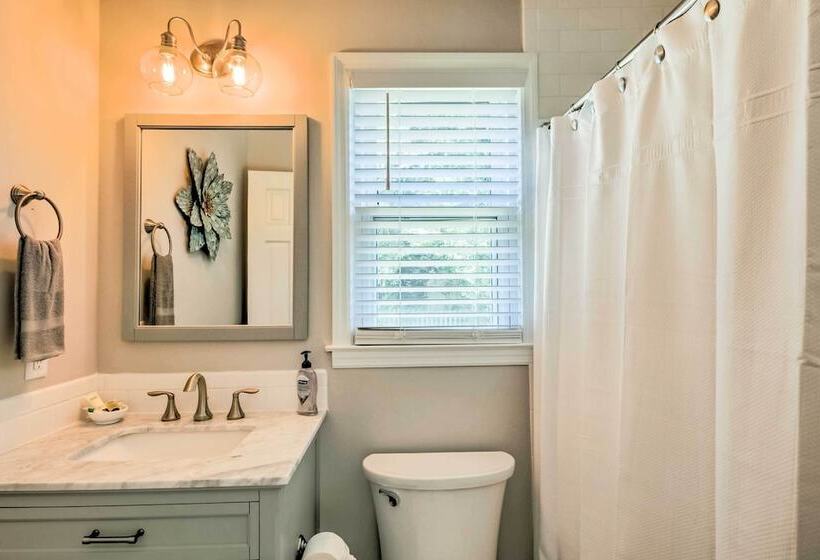 Modern Southern Comforts Home Near Charleston