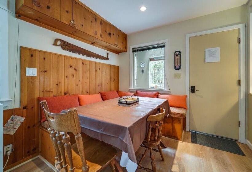 Mountain Cabin With Deck < 1 Mile To Ski Resort!