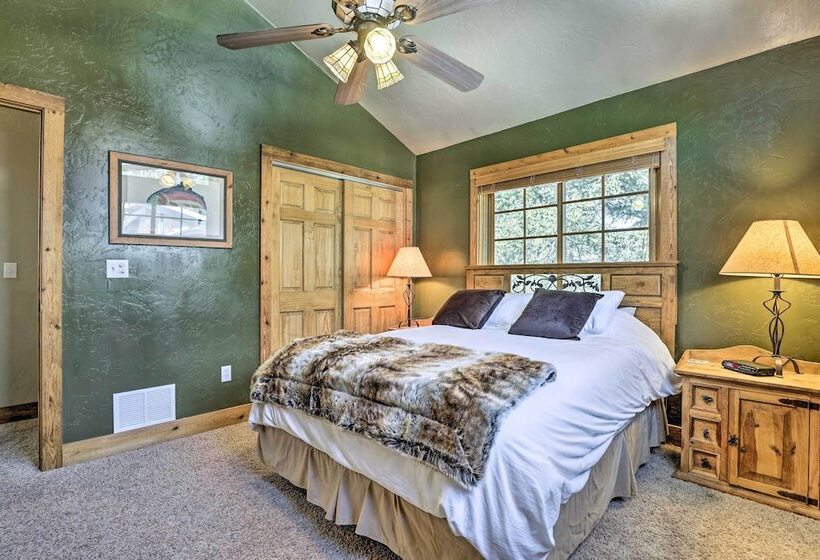 Mountainside Winter Park Ski Home W/ Hot Tub