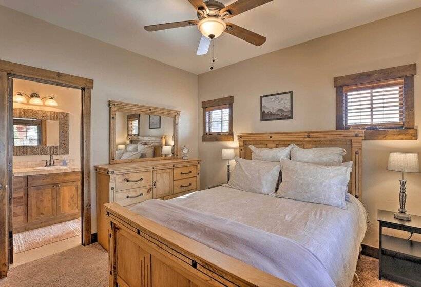 Mtn View Fraser Home W/ Hot Tub Near Skiing!