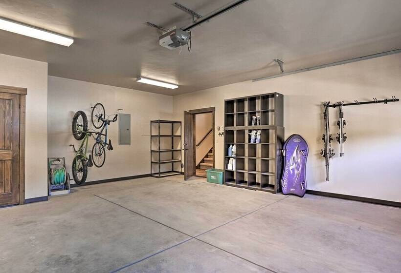 Mtn View Fraser Home W/ Hot Tub Near Skiing!