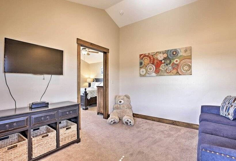 Mtn View Fraser Home W/ Hot Tub Near Skiing!