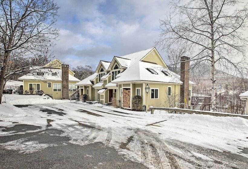 Spacious Ski In/out Black Mountain Home W/ Deck!