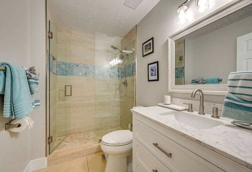 Naples Home: Private Pool & Grill ~ 1 Mi To Beach