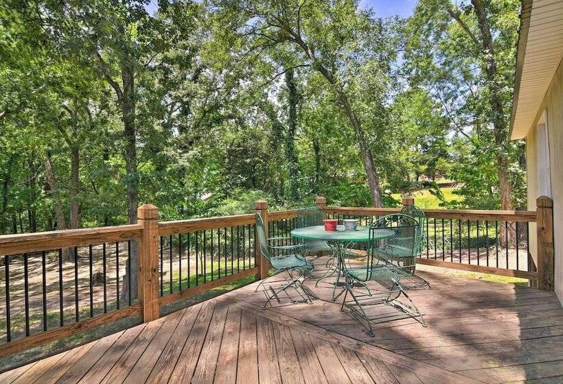 Rural Escape By Sardis Lake: 25 Mi To Oxford!