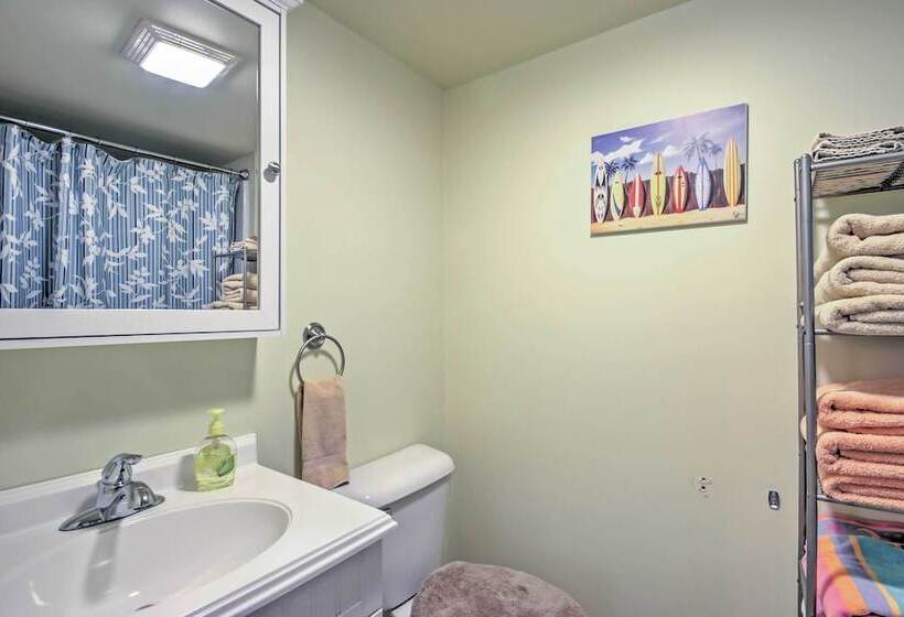 Nice Galena Home W/ Huge Patio, Hot Tub & Fire Pit