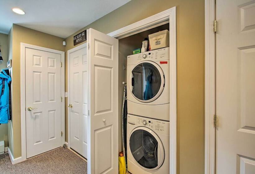 North Conway Retreat   1 Mi To Cranmore Mountain!