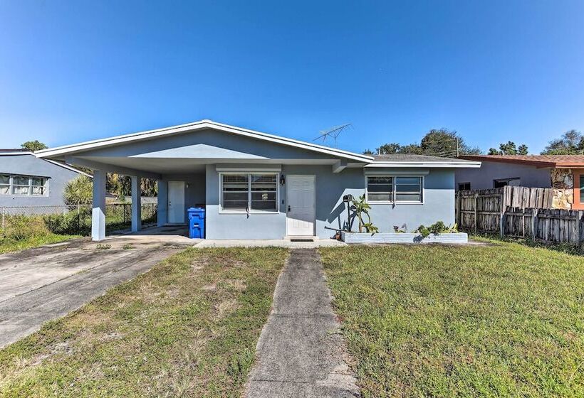 North Miami Beach Rental: Near Walking Park!