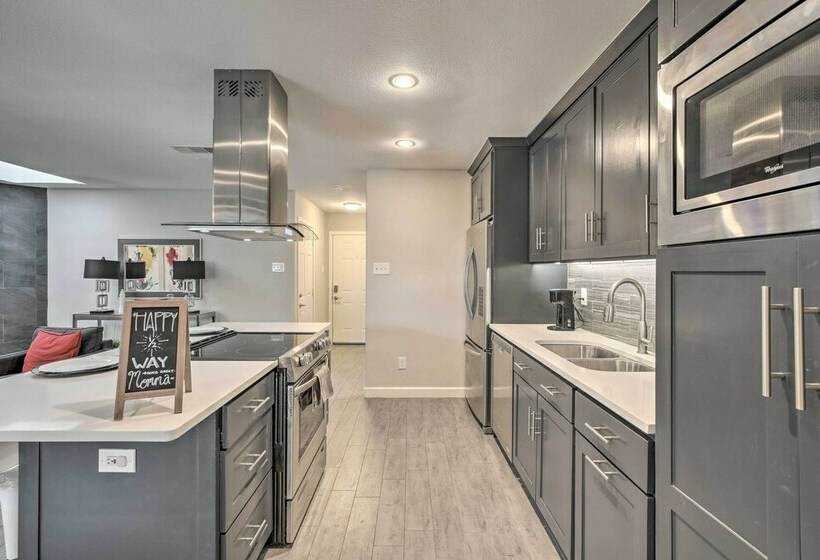 North Texas Home W/ Yard Near Frisco Star!